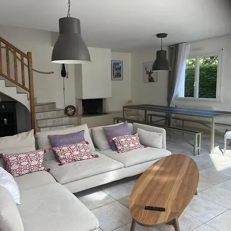 Hébergement de vacances Maison Spacieuse à Proximité Des Plages De
